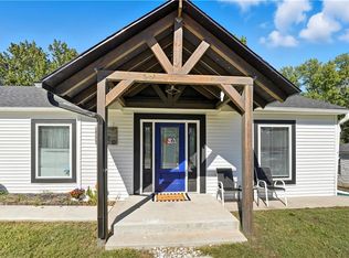 5820 Sloan Ave, Kansas City, KS 66104