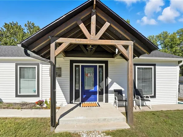 5820 Sloan Ave, Kansas City, KS 66104