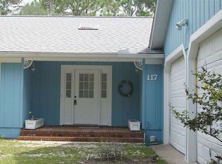 117 Monocoupe Cir, Panacea, FL 32346