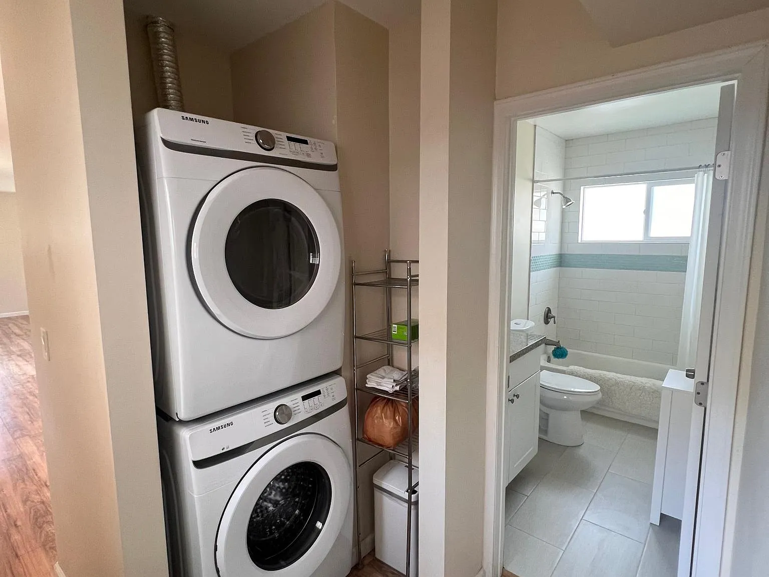 3 bed, 1400 sqft, $3,700 — Photo 3