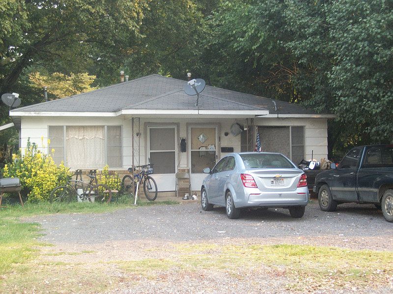 1st image of 405-420 424 Gray #&-701