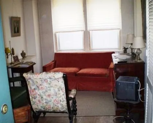 Sold by Olshan Realty | media 10