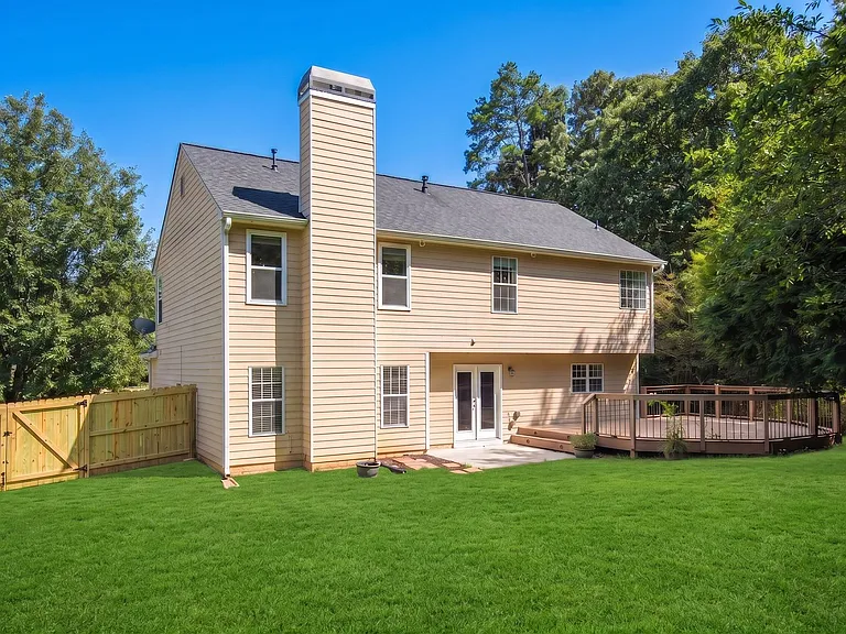 1735 Berry Ct — Photo 25