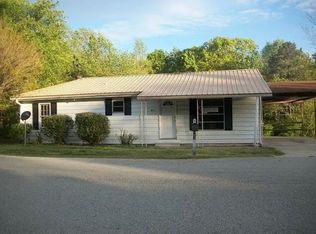 (Undisclosed Address), Flowery Branch, GA 30542
