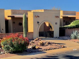 1525 W Placita Travis, Green Valley, AZ 85622