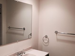 25 Evans Pl, Pompton Plains, NJ 07444