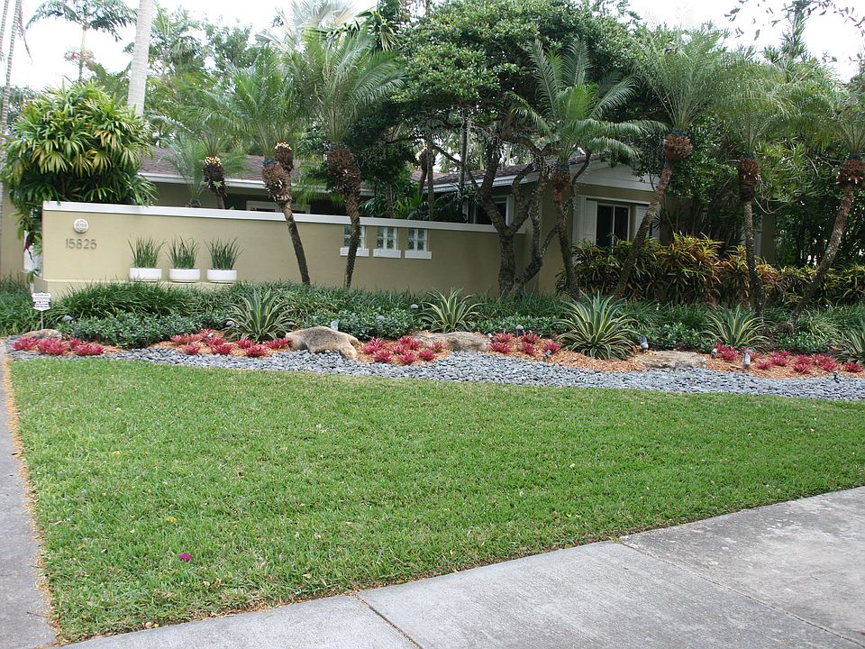 1st image of 15825 SW 87th Ave