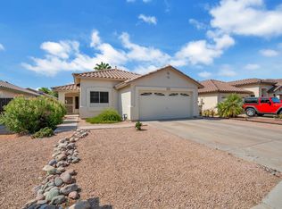 693 E Redondo Dr, Gilbert, AZ 85296