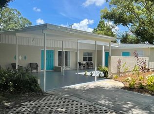524 Courtney Dr, Temple Terrace, FL 33617