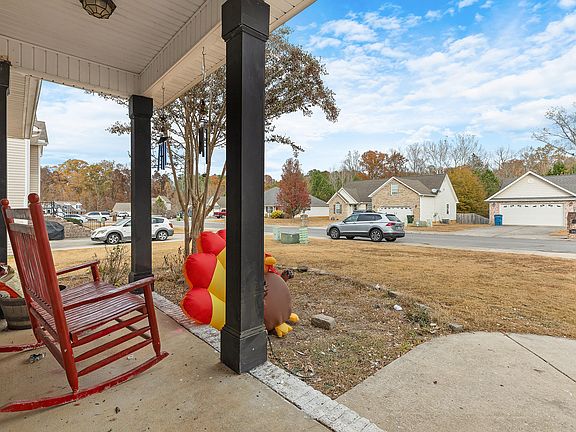 4th image of 355 Creeks Jewell Dr