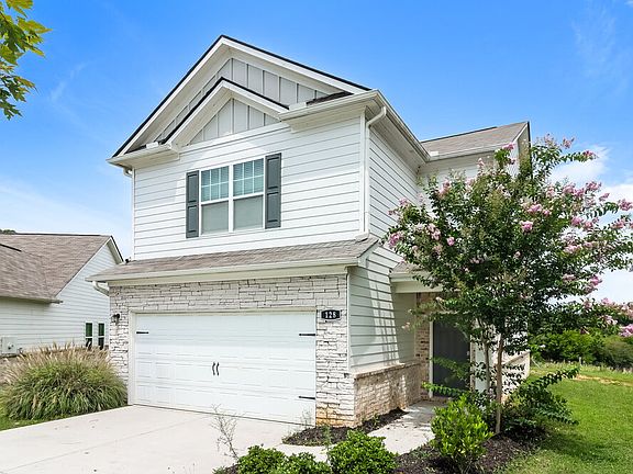 4th image of 128 Innis Brook Cir