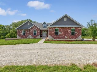 99 Andor Ln, Hillsboro, MO 63050