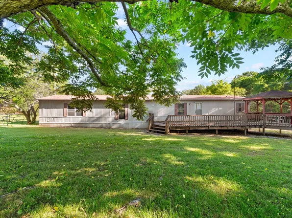 54 Frederick Pl, Linden, TN 37096