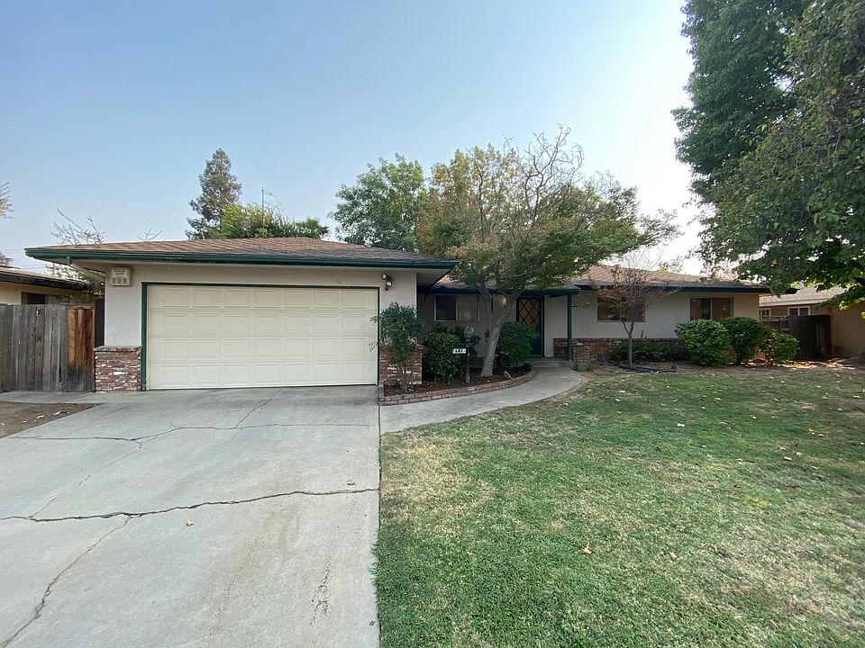 1st image of 647 W Escalon Ave