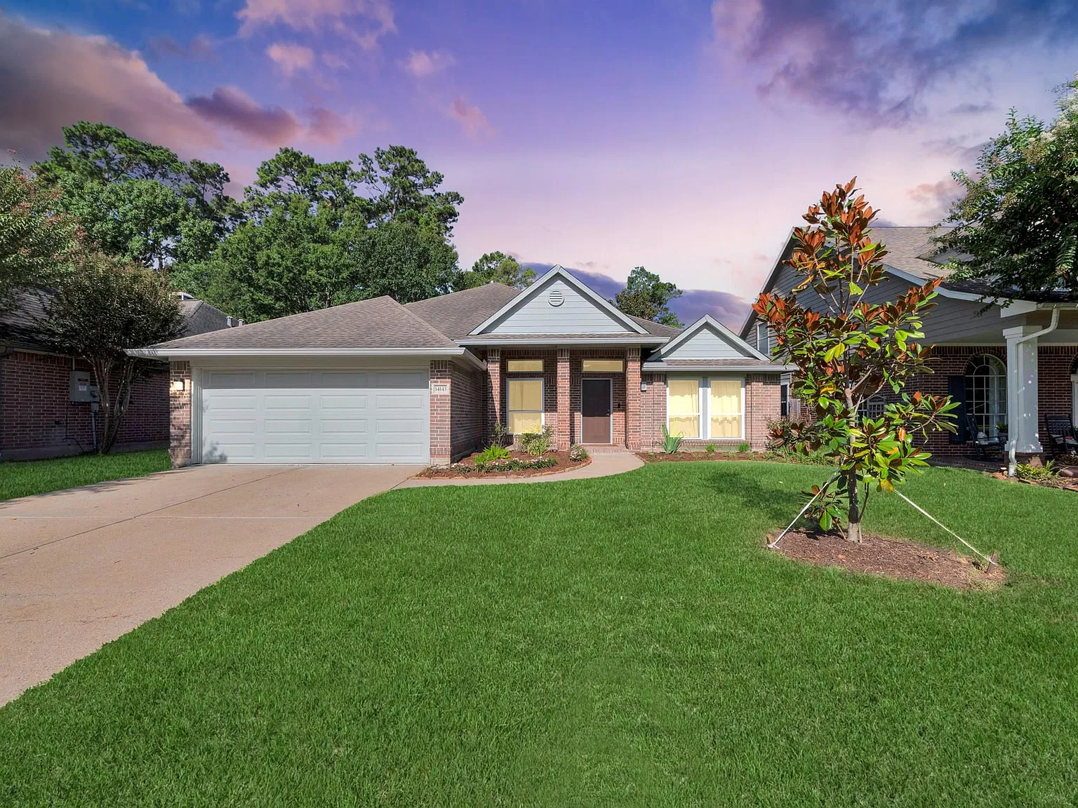 4 bed, 2.0 bath, 2455 sqft, $2,700 — Photo 1