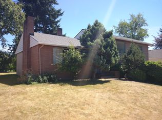 8432 34th Ave SW, Seattle, WA 98126