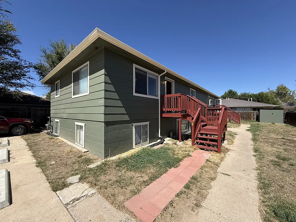 1231 Pleasant Acres Dr #1