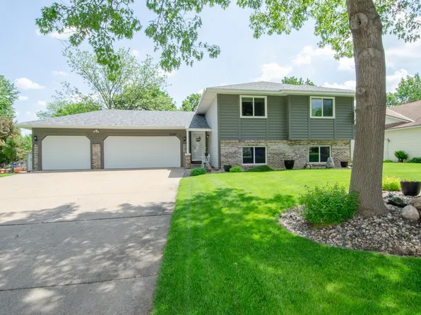 13185 Crocus St NW, Coon Rapids, MN 55448