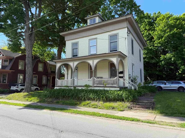 9 Washington St, Potsdam, NY 13676