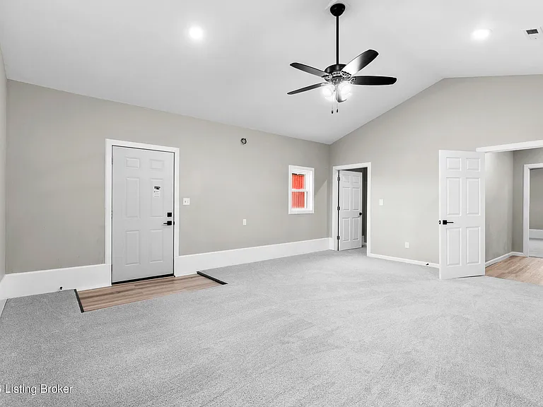 58 Riverside Ln — Photo 21
