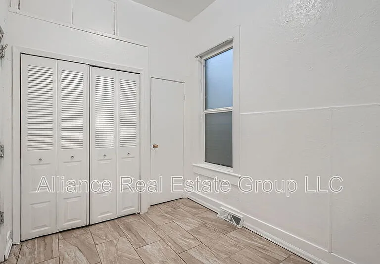 2827 California St — Photo 10