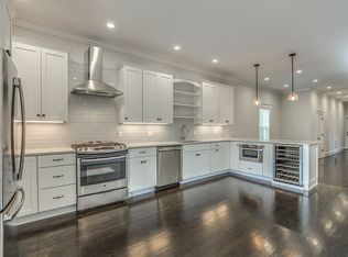 783 E Broadway #1, Boston, MA 02127