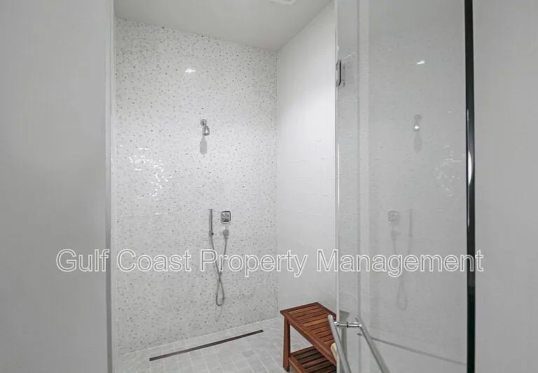 1591 Gulf Of Mexico Dr #619 — Photo 41