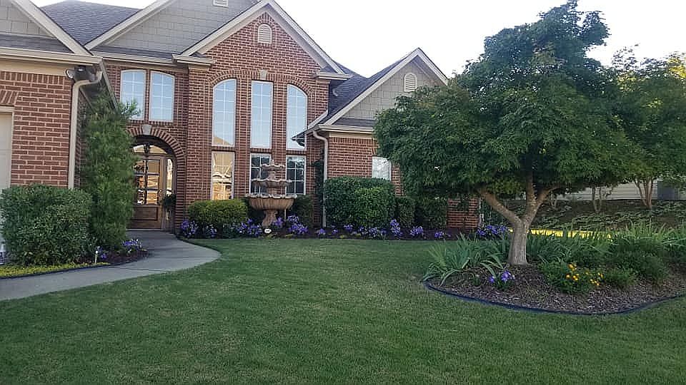1st image of 518 Waterford Cove Cir