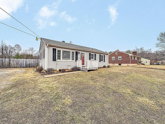 2nd image of 1072 Garner Rd