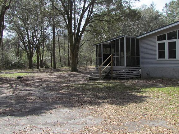 2nd image of 2076 Hermitage Pl