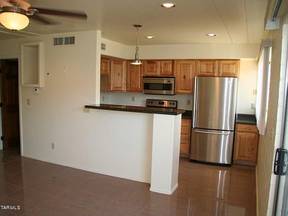 4th image of 1705 S Jones Blvd APT F3