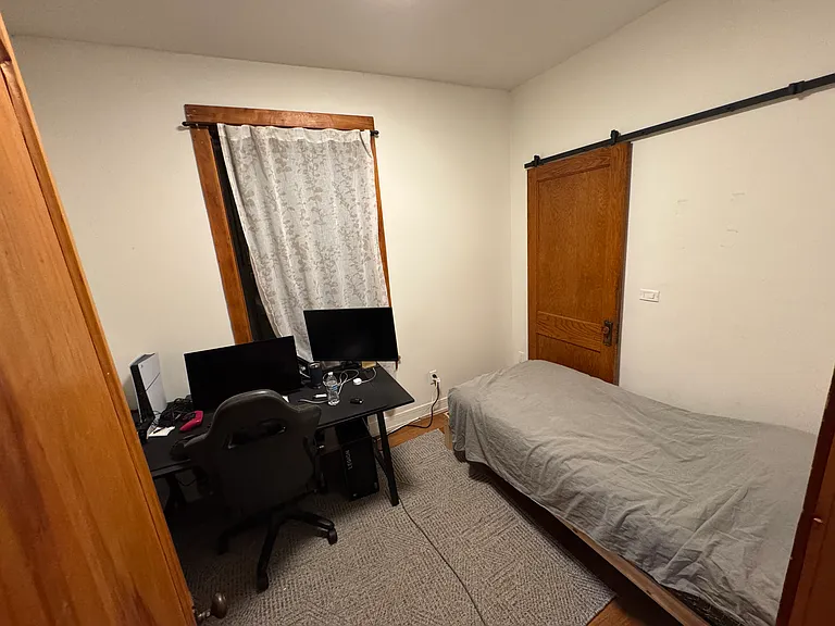 2152 W Walton St #1 — Photo 17