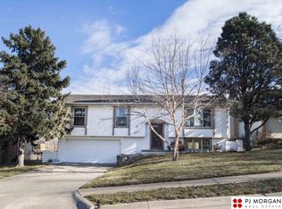 2611 N 123rd Cir, Omaha, NE 68164