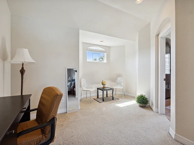 13401 Ronan — Photo 36