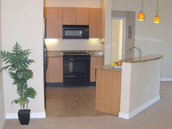 3rd image of 1480 Broadway Unit 2404