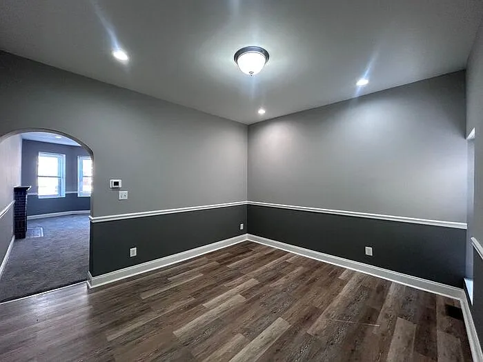 399 N Calhoun St — Photo 5