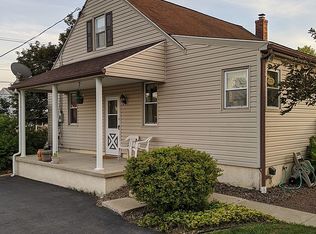 247 Memorial Blvd, Newmanstown, PA 17073
