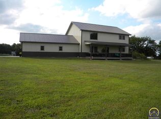 519 N East St, Lebo, KS 66856