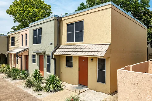 Garland Oaks Apartments Photo 1