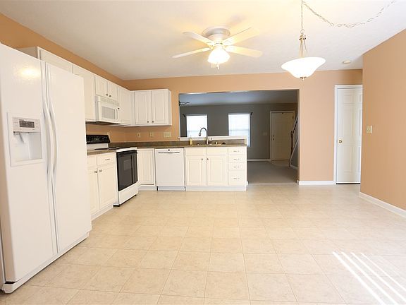 5th image of 2505 Keller Ct