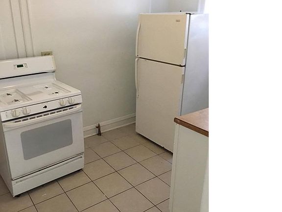 2nd image of 8205 S Kingston Ave APT 2