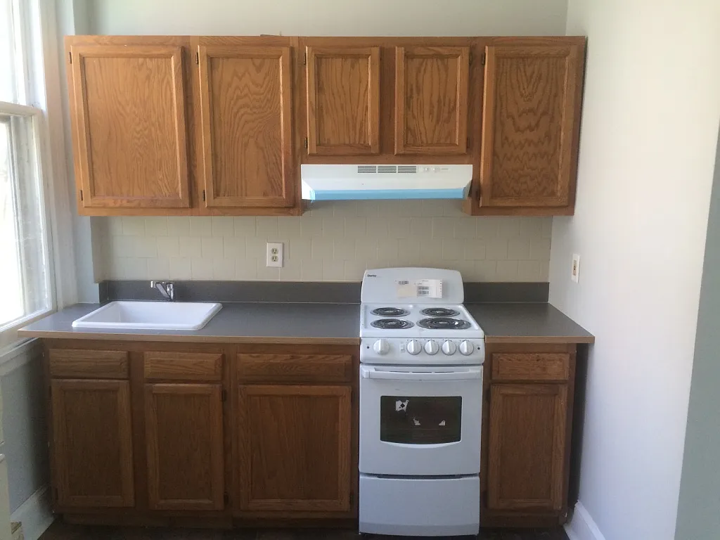 Kitchen - 6024 Wayne Ave #1D