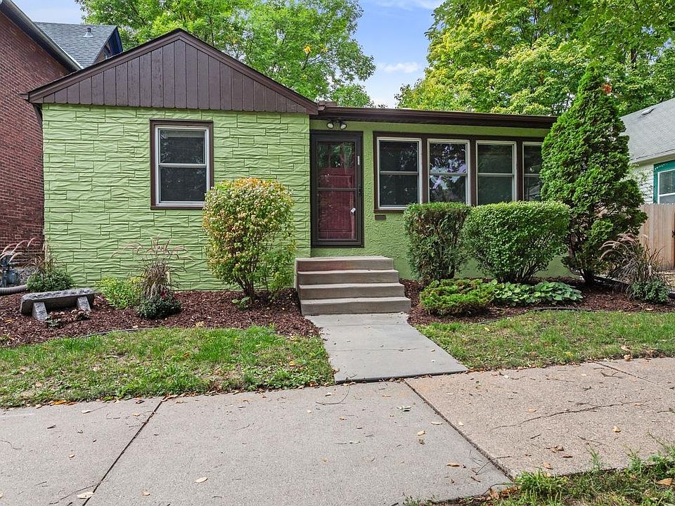 1st image of 323 Daly St