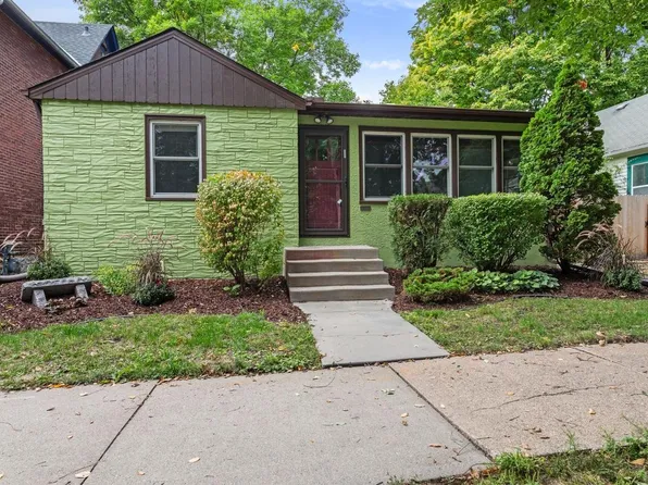 323 Daly St, Saint Paul, MN 55102