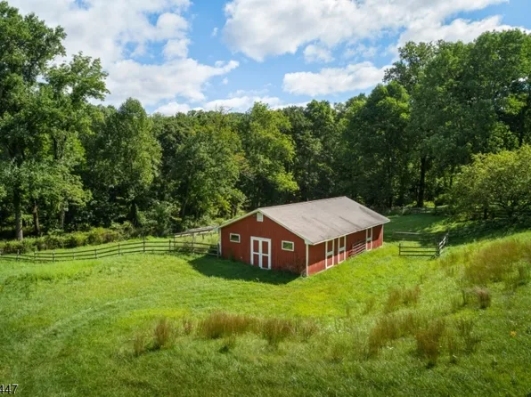 331-1 Mendham Rd, Bernardsville Boro, NJ 07924