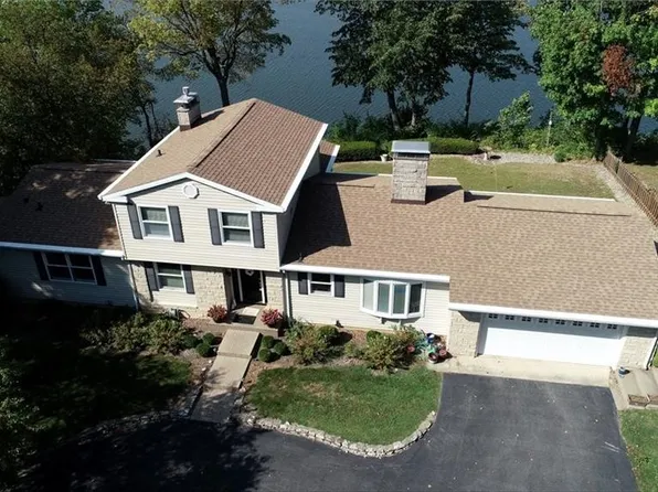 1133 Lakeridge Rd, Bismarck, IL 61832