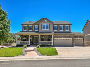 19737 E Pinewood Dr, Aurora, CO 80016