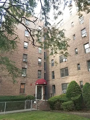 Rented by NYC Realty Brokers LLC | media 1