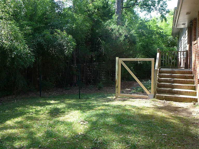 346 Wesley Dr — Photo 22