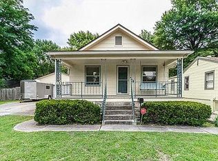 1827 S Maywood Ave, Independence, MO 64052